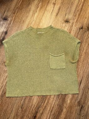 Free People beach Green short sleeve sweater top